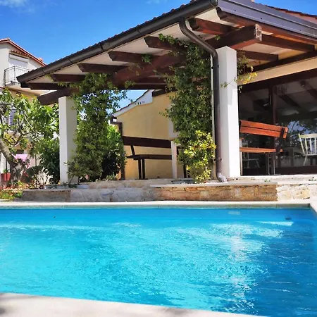 Holiday home Rustic House With Private Swimming Pool Pula