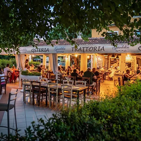 Rustic House With Private Swimming Pool * 풀라