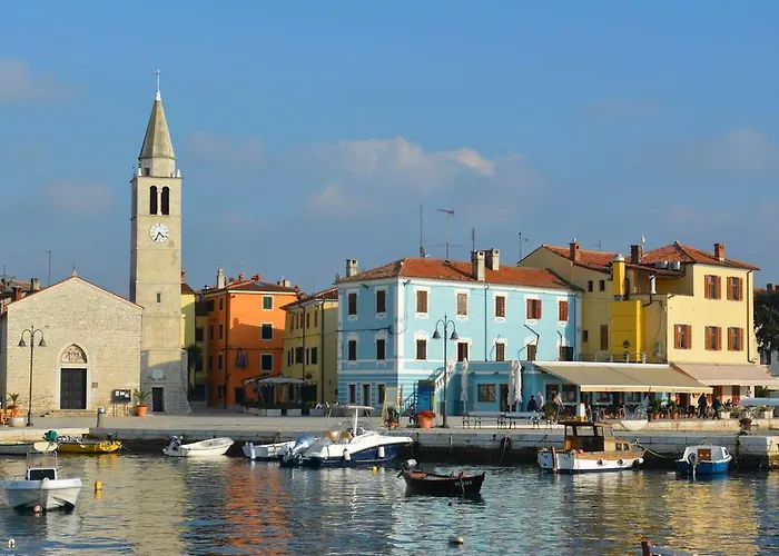 Nyaraló Rustic House With Private Swimming Pool Póla